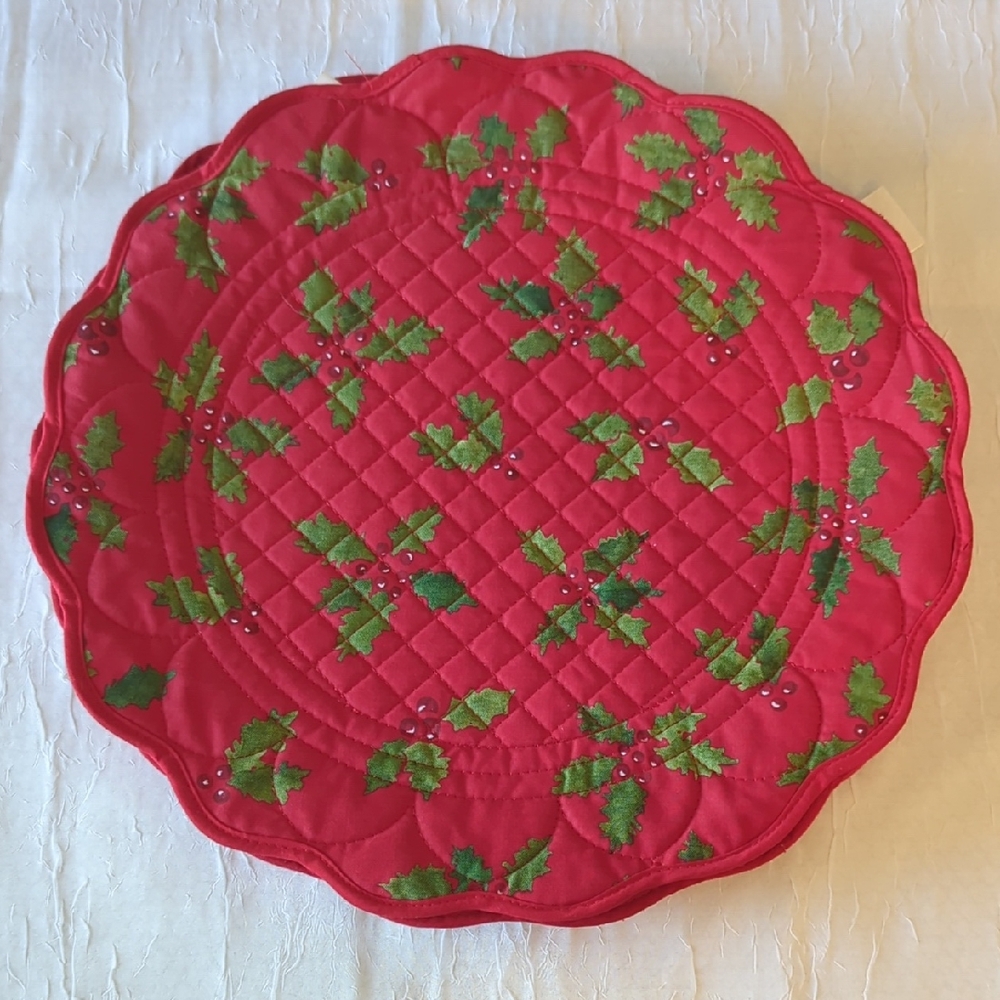 St. Nicholas Square Red Quilted Holiday Placemats